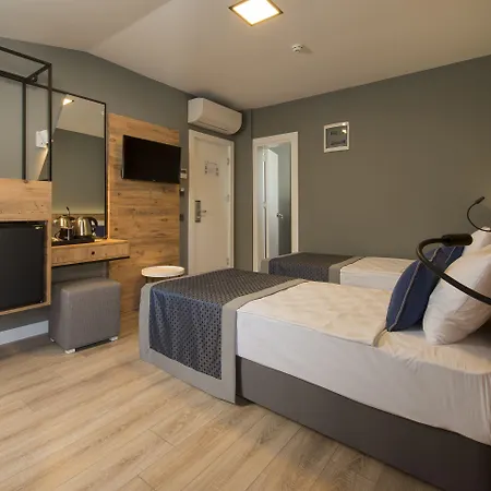 Pure Blanche Hotel 3*
