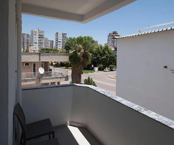 Отель Pure Blanche