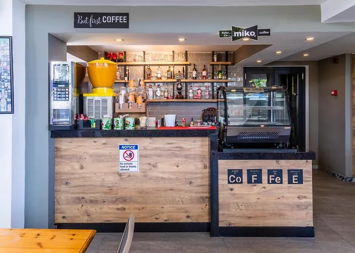 Pure Blanche Отель 3*