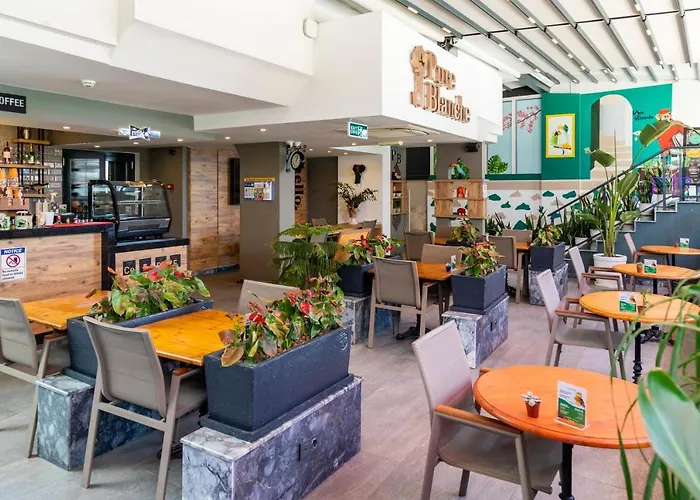 Pure Blanche Отель 3*