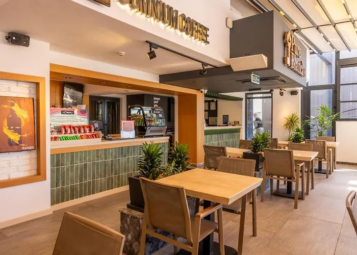 Pure Blanche Отель