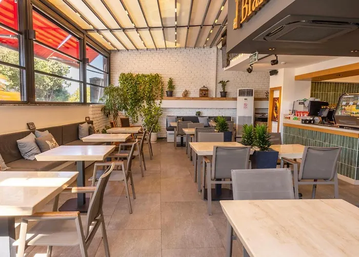 Pure Blanche Отель Анталья