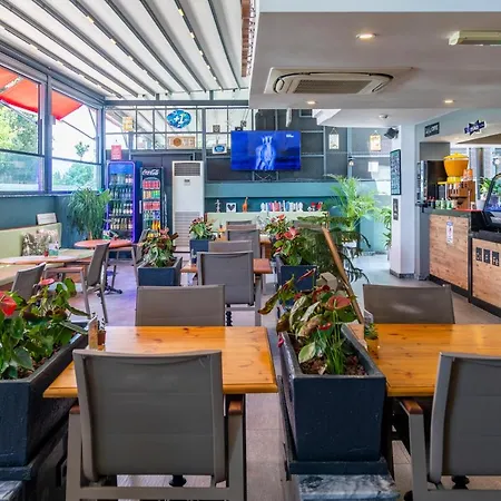 Pure Blanche מלון אנטליה